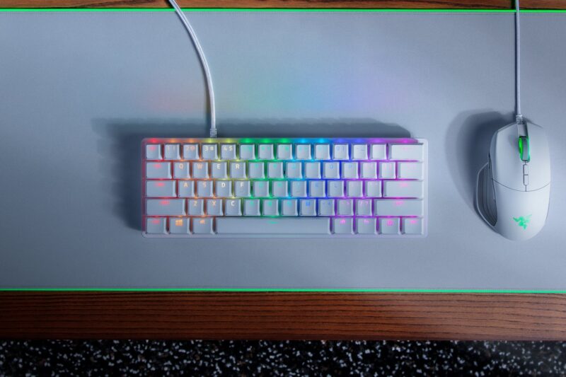 Razer Huntsman Mini Mercury - 60% Optical Gaming - Image 3